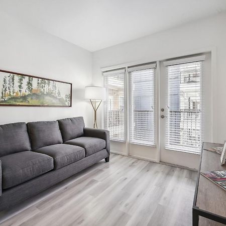 Premium Apartments And Studios At Midtown 205 In Charlotte Luaran gambar