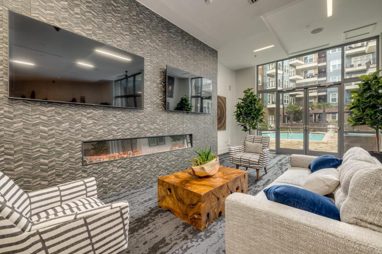 Premium Apartments And Studios At Midtown 205 In Charlotte Luaran gambar