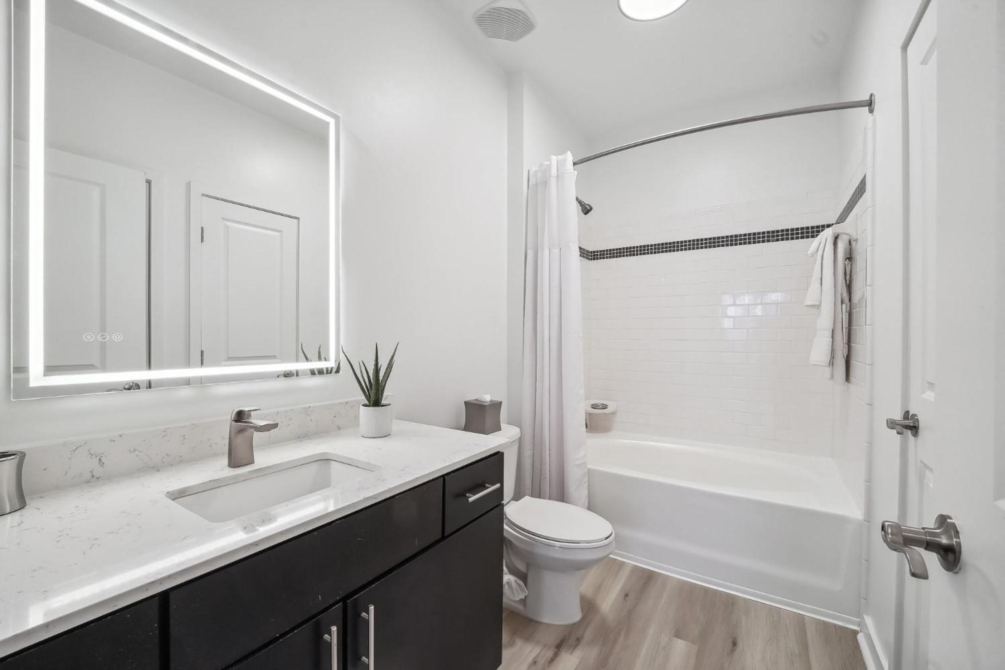 Premium Apartments And Studios At Midtown 205 In Charlotte Luaran gambar